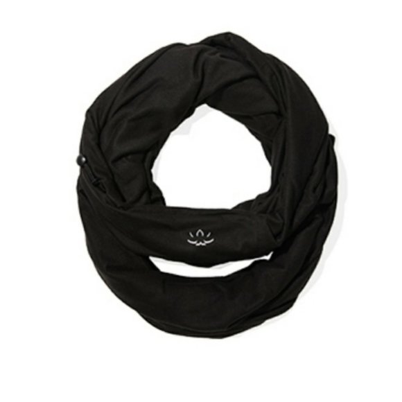 BEYOND YOGA Hidden Pocket Infinity Scarf NIP - Picture 2 of 4
